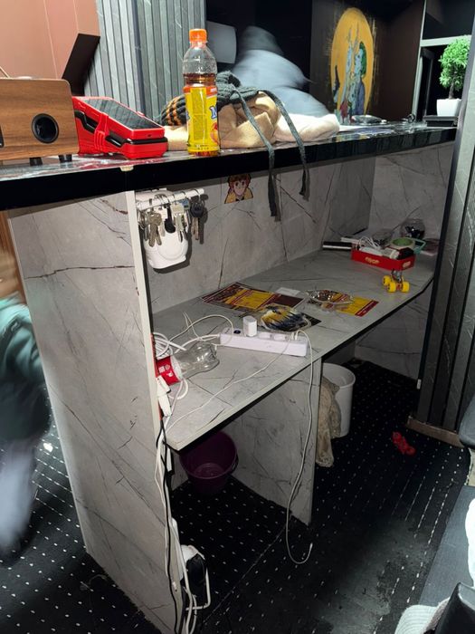 Ресепшен мебель продам