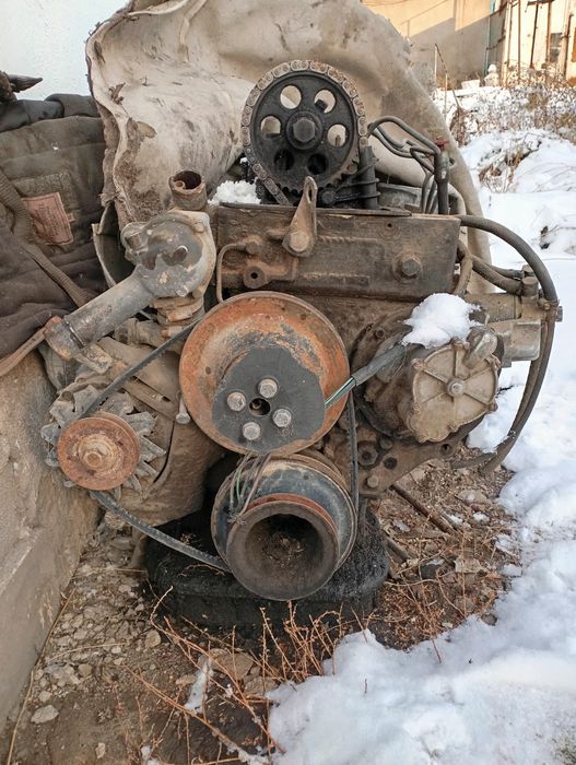 Продам ДВС и КПП с навесными.