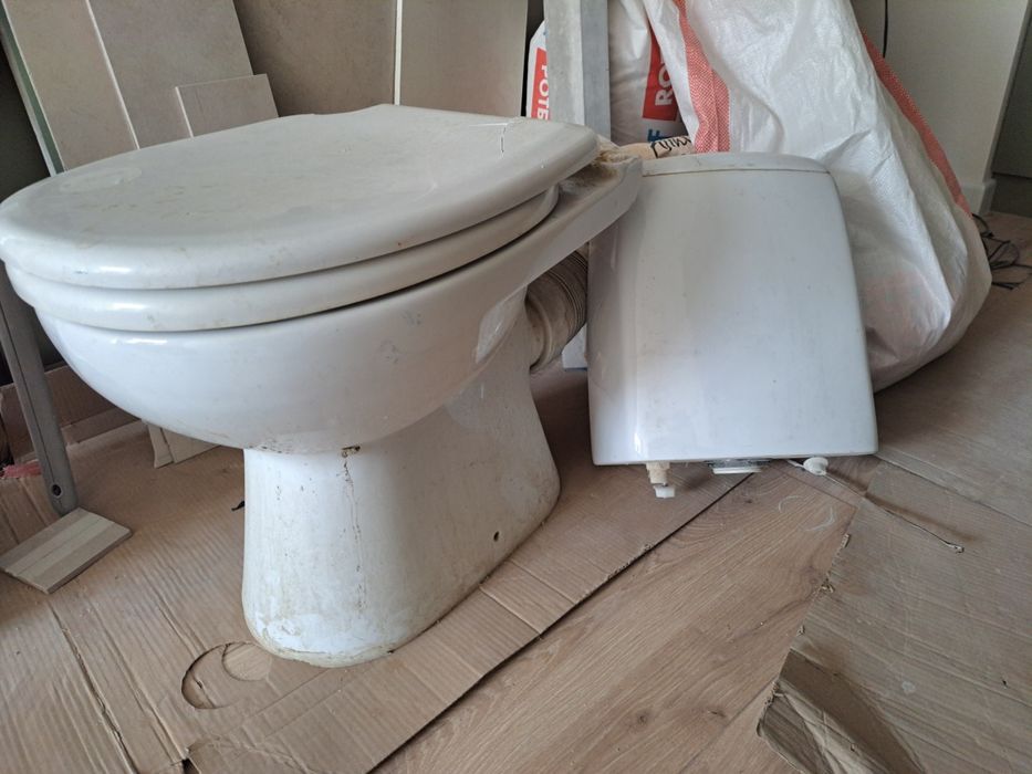 Унитаз  строительный