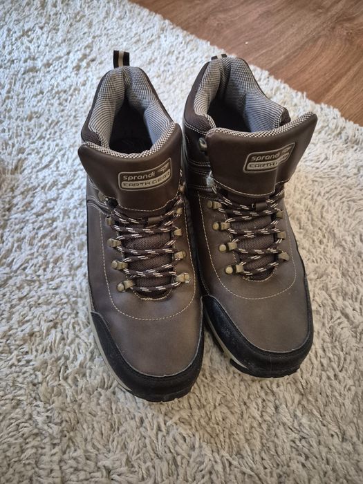 Bocanci Sprandi  nr.44