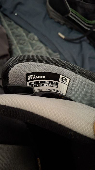 echipament de snowboard