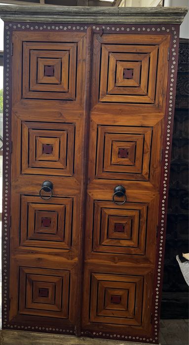 Dulap din lemn, pictat manual, import India