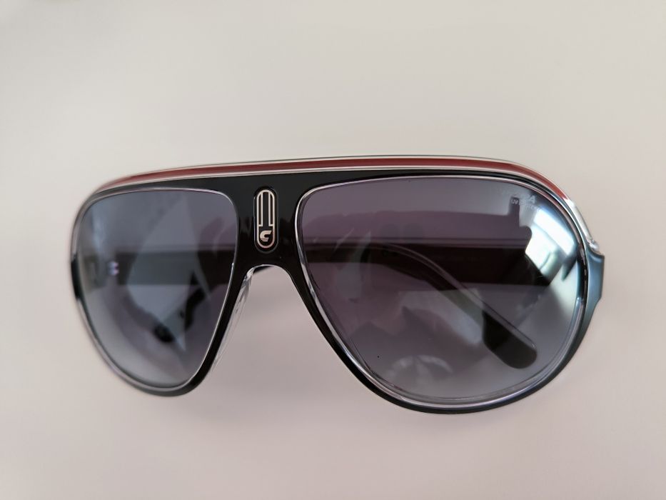 слънчеви очила CARRERA