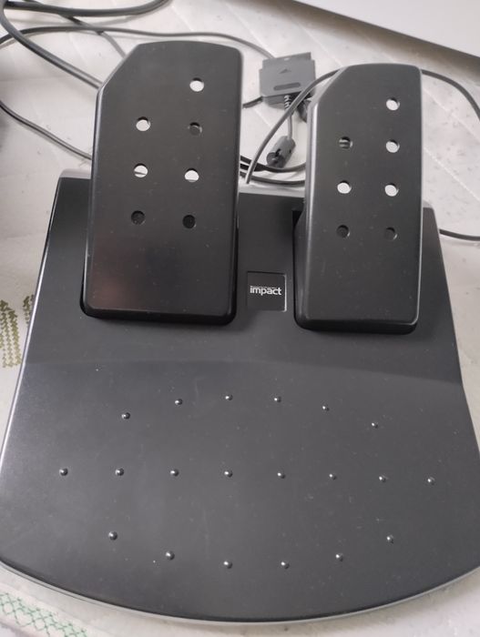 Волан с педали за игра