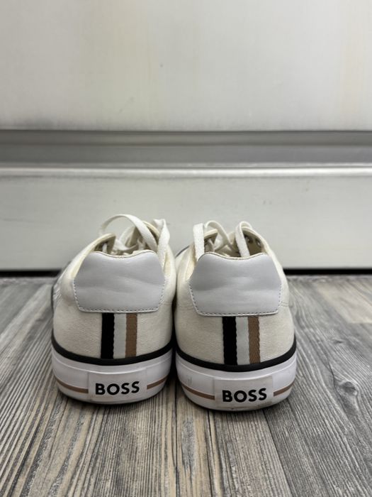 Продам кеды Boss  оригинал