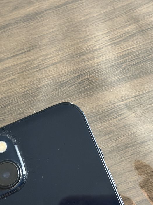 Продается iphone 13 (128 гб)