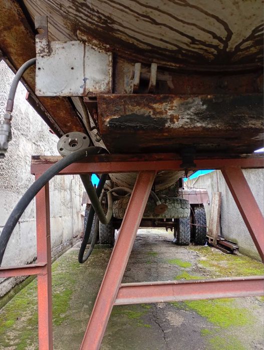 Авто цистерна за пропан бутан