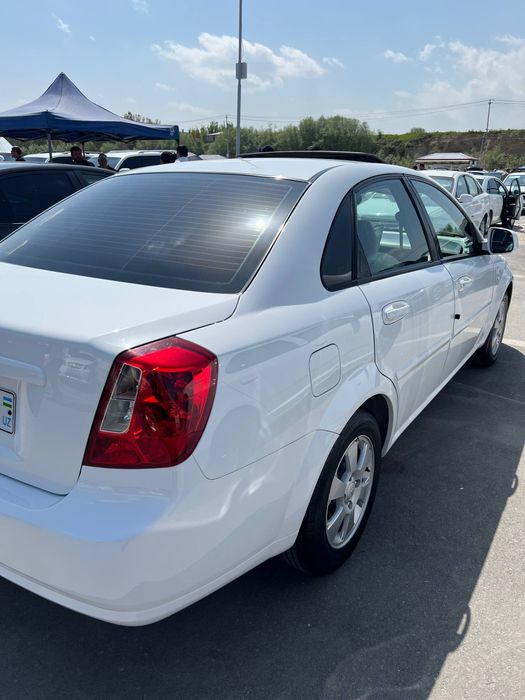 Sotiladi gentra avtomat