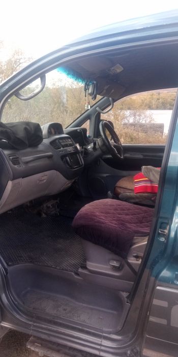 Продам Митсубиси Делику