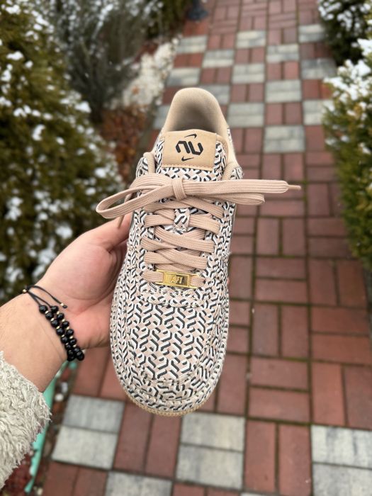 Nike Air Force 1 x United in Victory