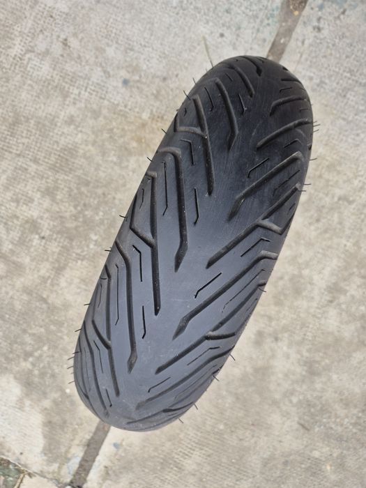 O bucată 120/70 R12 vară - una Michelin Sava