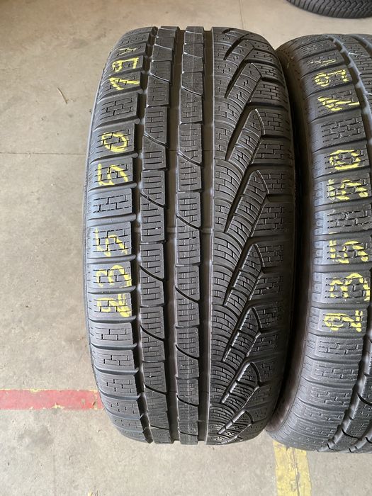 Anvelope iarna 235/50/19 Pirelli Sottozero 2 235 50 19 R19