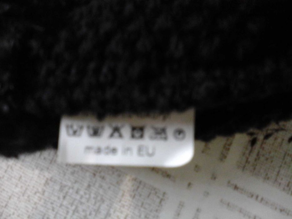 НОВАЯ Шапка Утепл.Зимняя. Можно Всем.Привезли с Германии. Оригинал/Х/Б