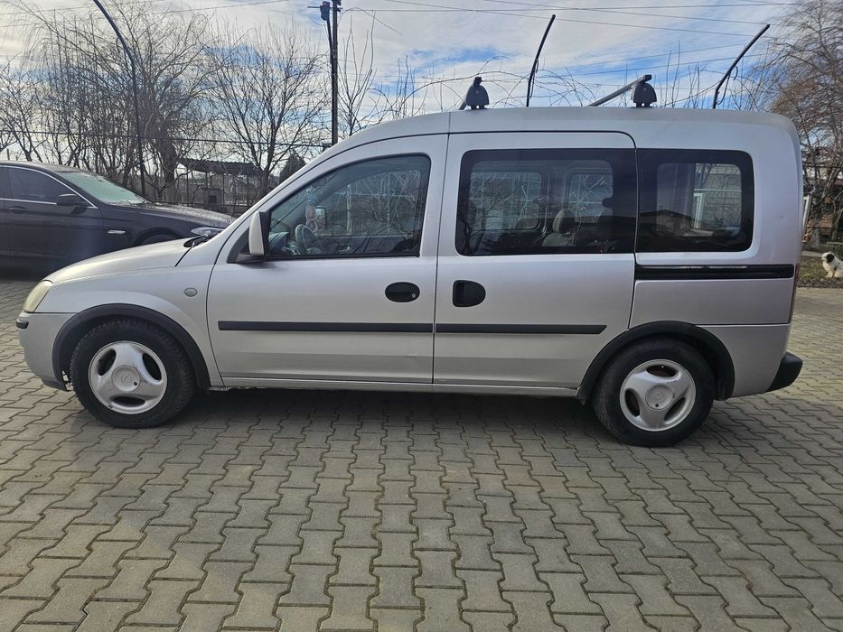 Opel Combo 2007 1.3 CDTI