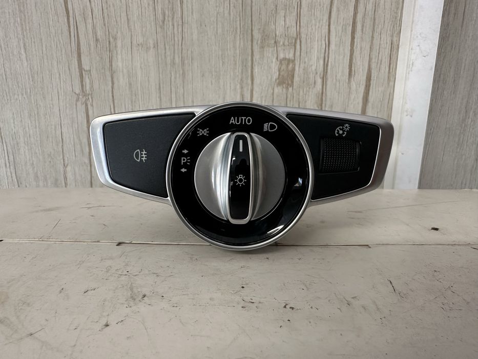 Ключ светлини за Мерцедес W205 C classe 2015-