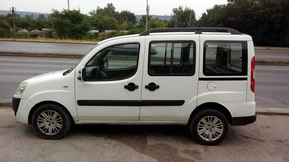 ПРОДАВАМ ФИАТ Doblo с отстраняем дефект, може и за части