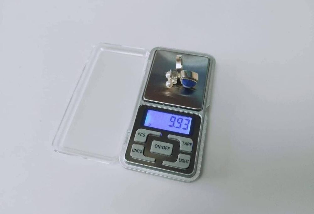 Vechi inel masiv din argint de 925,cu lapis lazuli si doua perle
