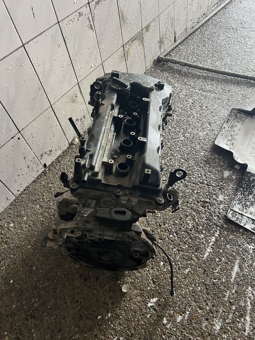 Продам мотор от соната 7 Yf