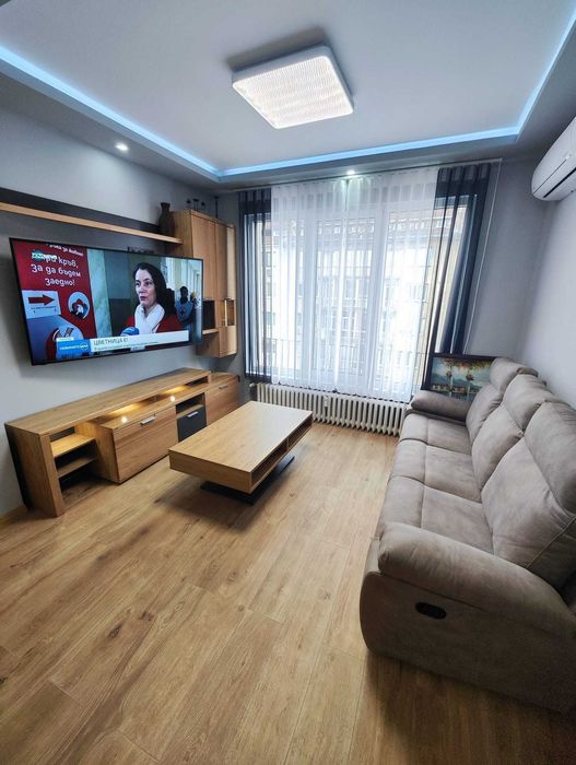 Продава се Тристаен апартамент в София, Гео Милев - 106 кв.м за 1859 €/кв.м - Снимка #1