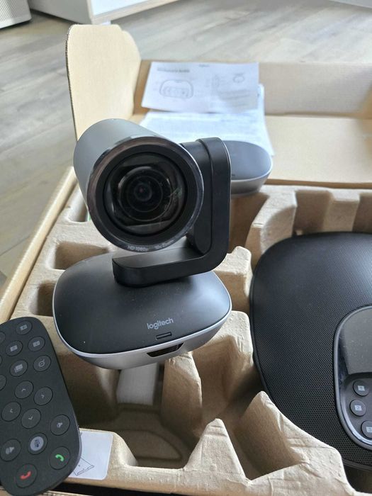 ВИДЕОКОНФЕРЕНТА СИСТЕМА Logitech Group Conference System HD Bluetooth