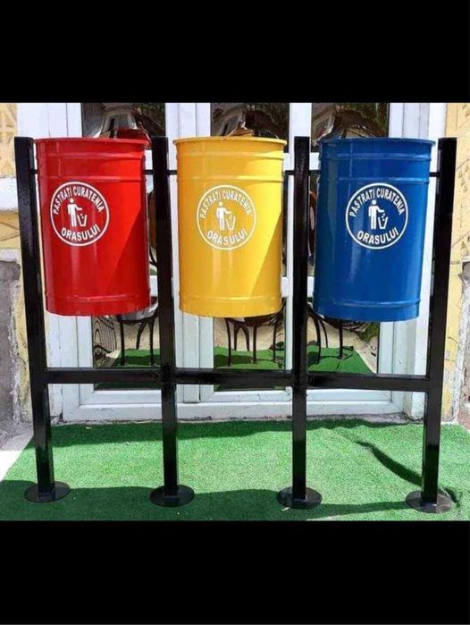 Cosuri pentru gunoi si băncuțe stradale