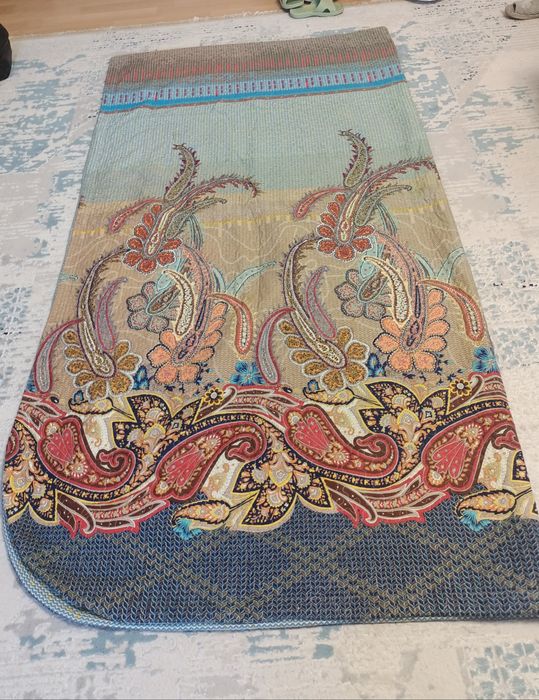 Көрпе -көрпешелер, одеяла,покрывалалар.