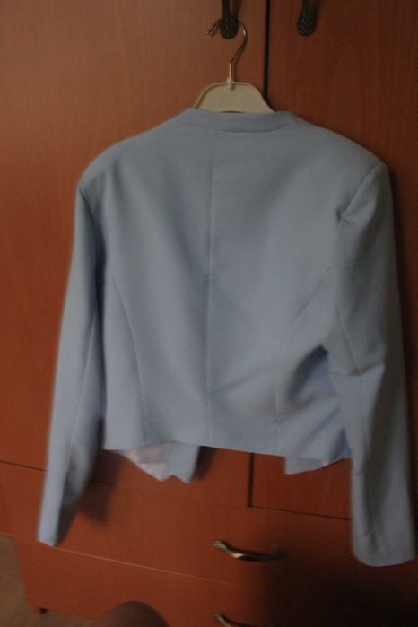 ПРОДАВАМ дамско сако