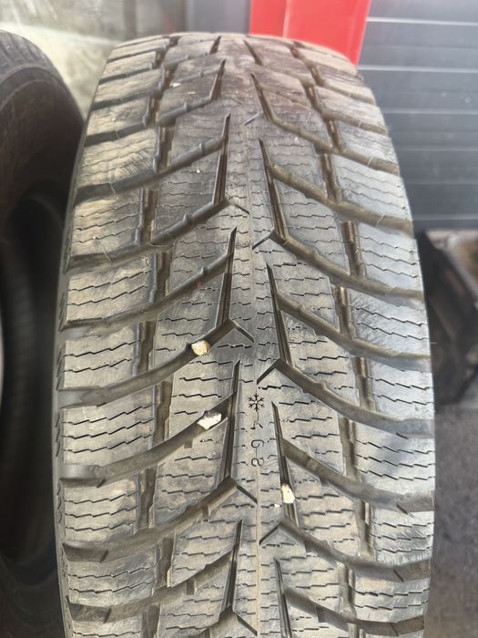 Гуми за Бус 205/75/16C Michelin Nokian