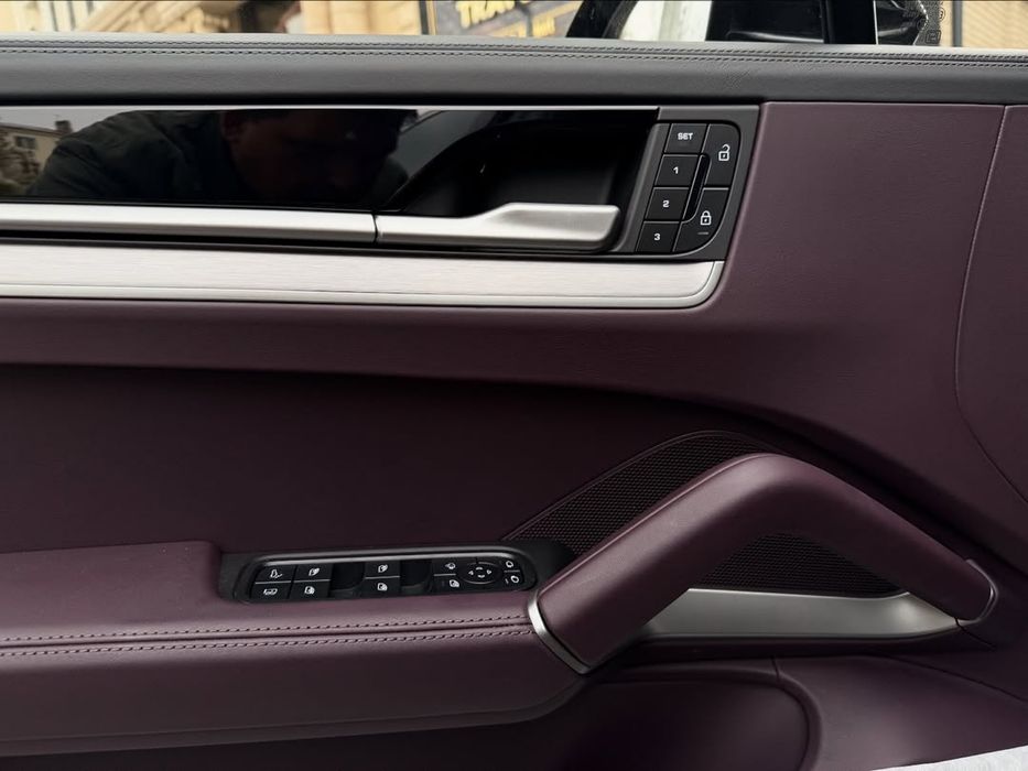 Porsche Cayenne Coupe E-Hybrid