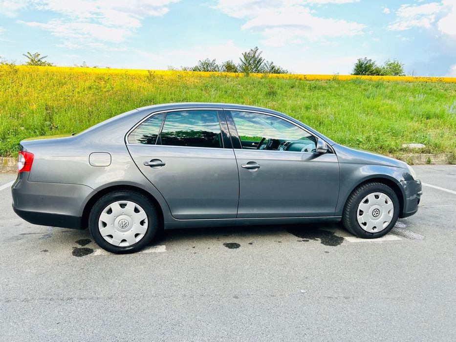 VOLKSWAGEN Jetta 2006 — imagine 4