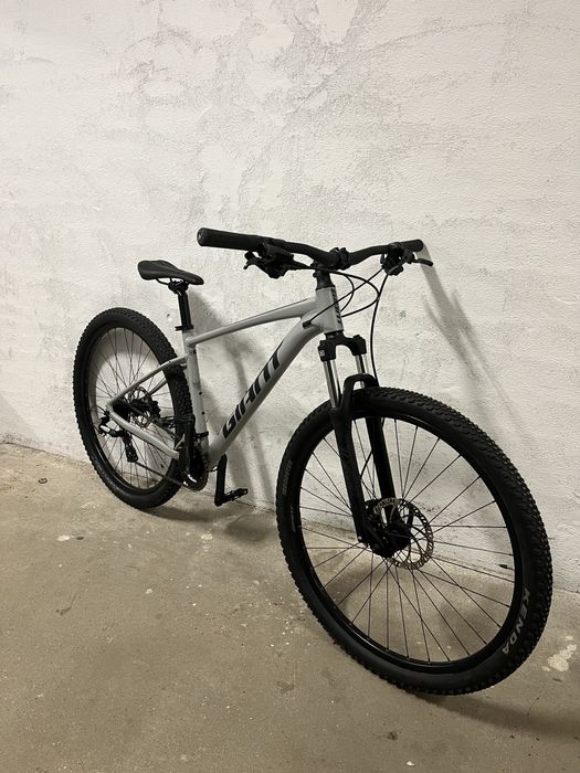 Продавам Giant Talon 2!