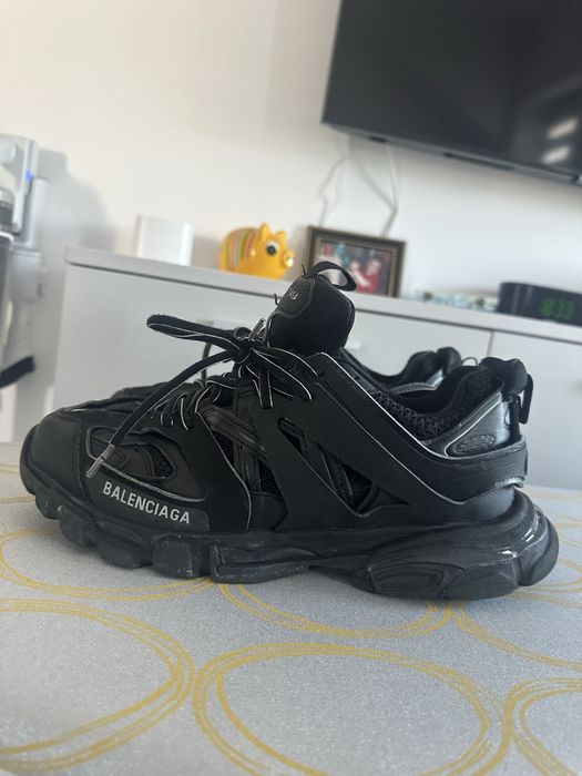 Balenciaga Track