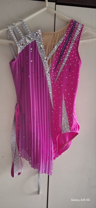 Трико за художествена гимнастика