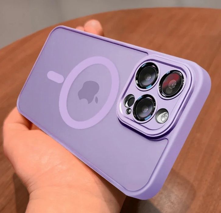 iPhone 16,17 всички модели MagSafe case с протектор за камерите 5цв