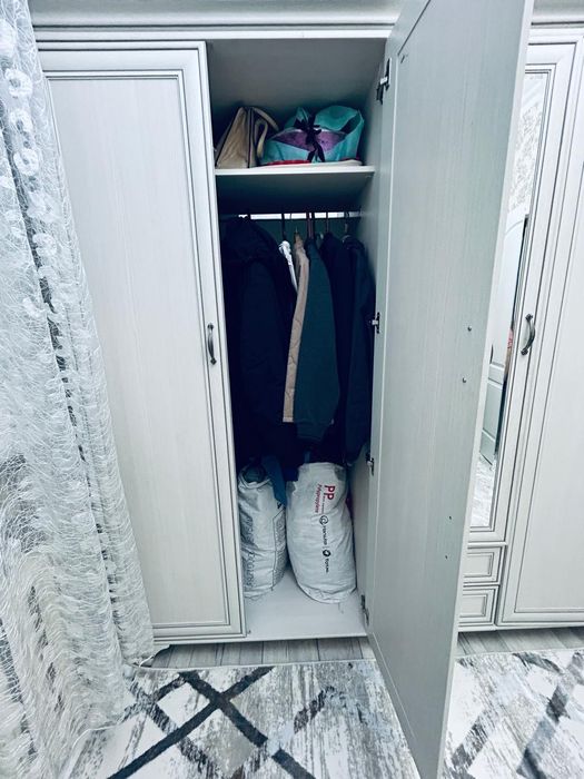 Шкаф в хорошем состоянии