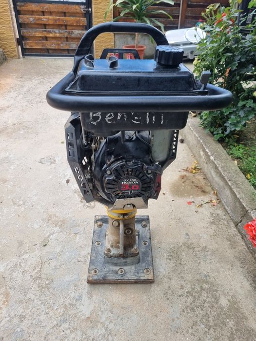 Mai compactor Bomag BT 60 4