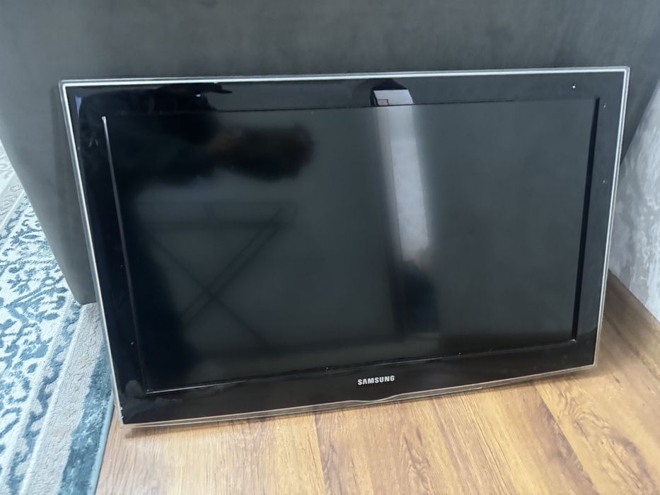 Телевизор Самсунг
