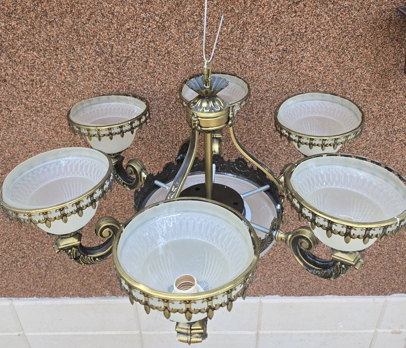 Vând Candelabru Vintage