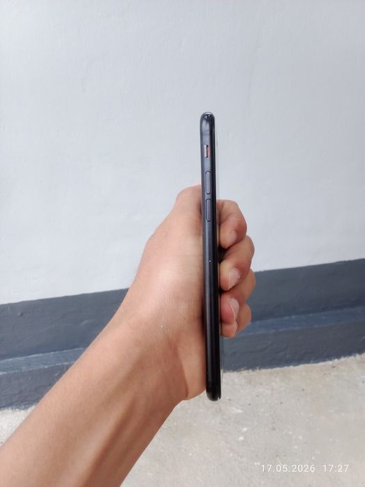 Iphone 7  128gb.