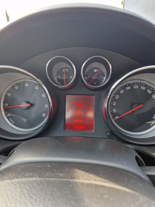 De vanzare opel insignia 1.8 benzina