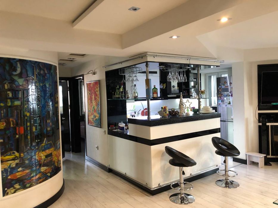 Продается квартира дархан 3 комнаты 100 квадратов