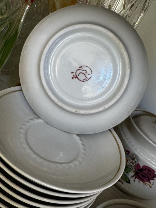 Продам 12 персон