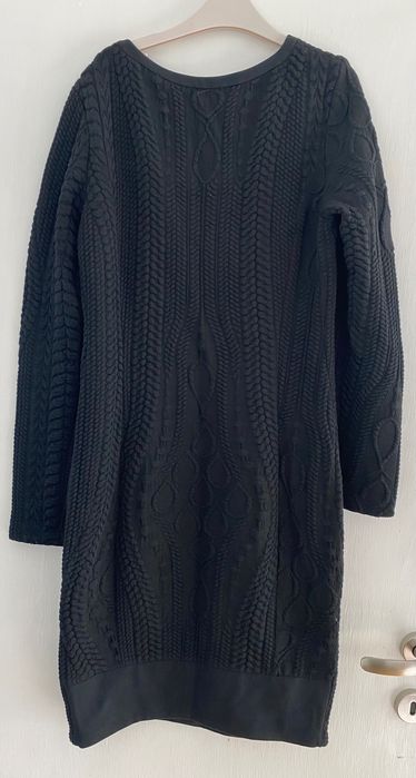 Дамски рокли размер М и дълги жилетки