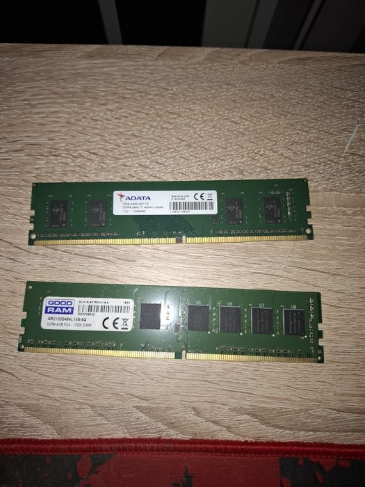 Placute ram DDR4 2 x 4GB