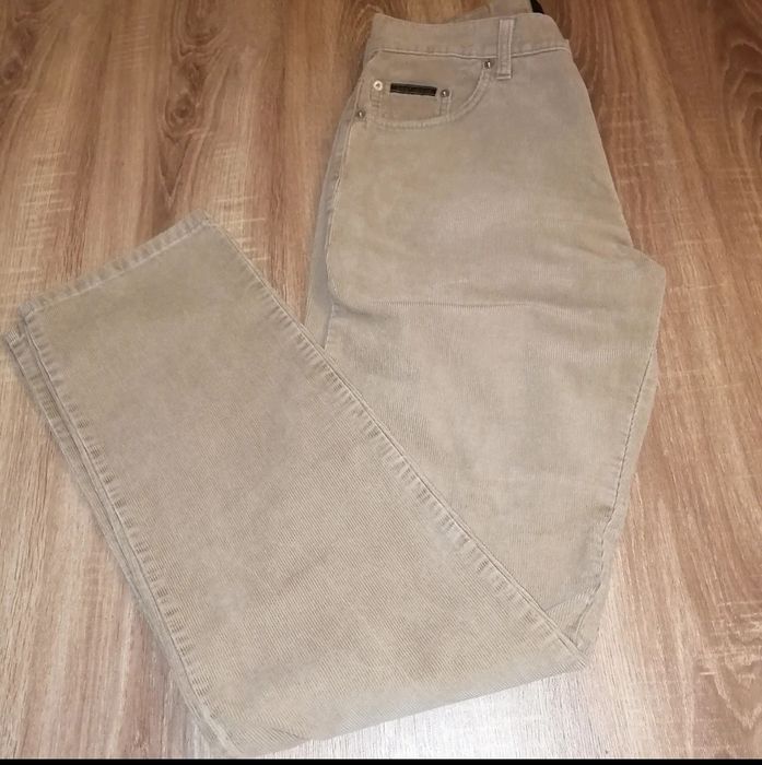 Blugi GANT mărime 34