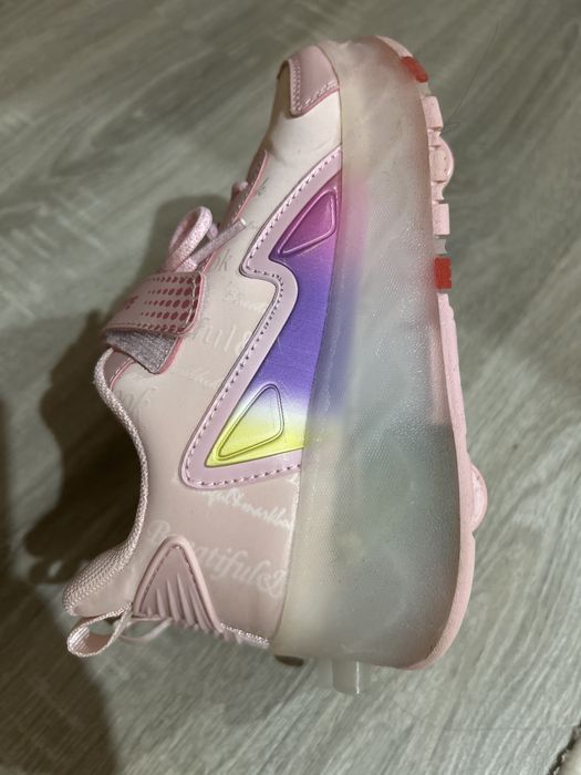 Кроссы-ролики для девочек 7-9лет размер33