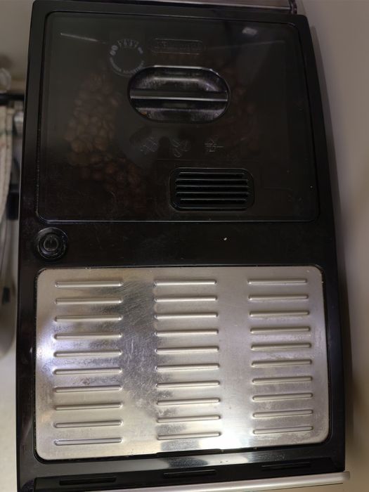 Кофемашина De Longhi