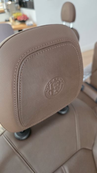 Set interior de piele, scaune si bancheta Alfa Romeo Stelvio