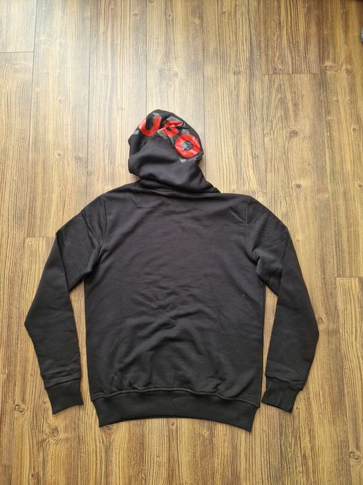 Страхотнен мъжки спортен екип размер S и  2XL 
Най-висок клас мате