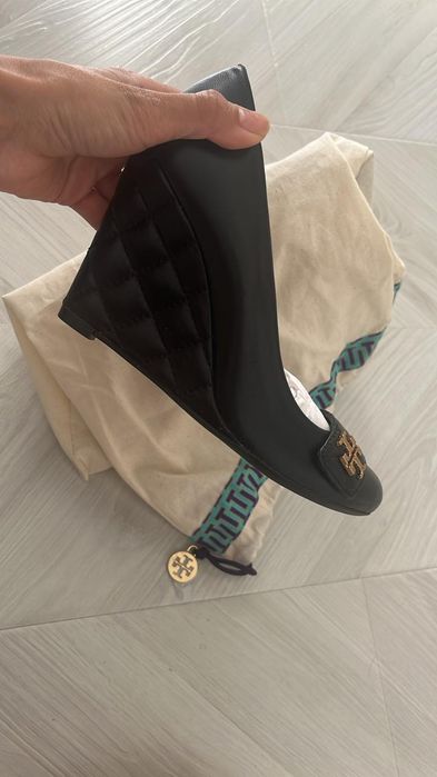 Туфли на танкетке Tory Burch